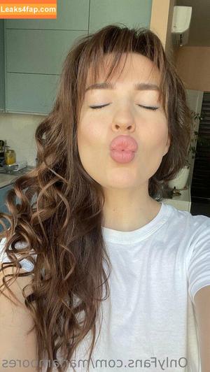 mariamoores photo #0010