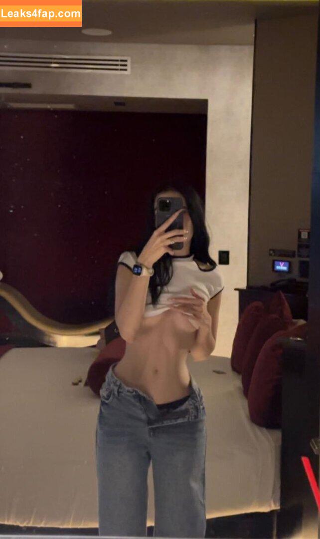 Mariana Grimaldi /  leaked photo photo #0019