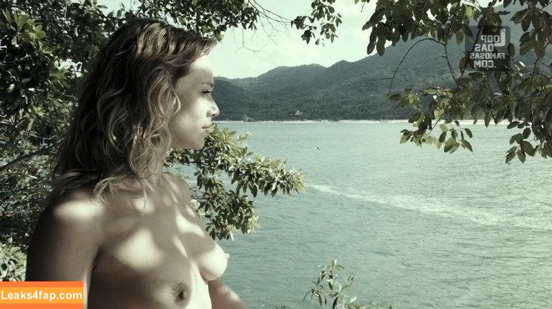 Mariana Ximenes / marixioficial leaked photo photo #0012