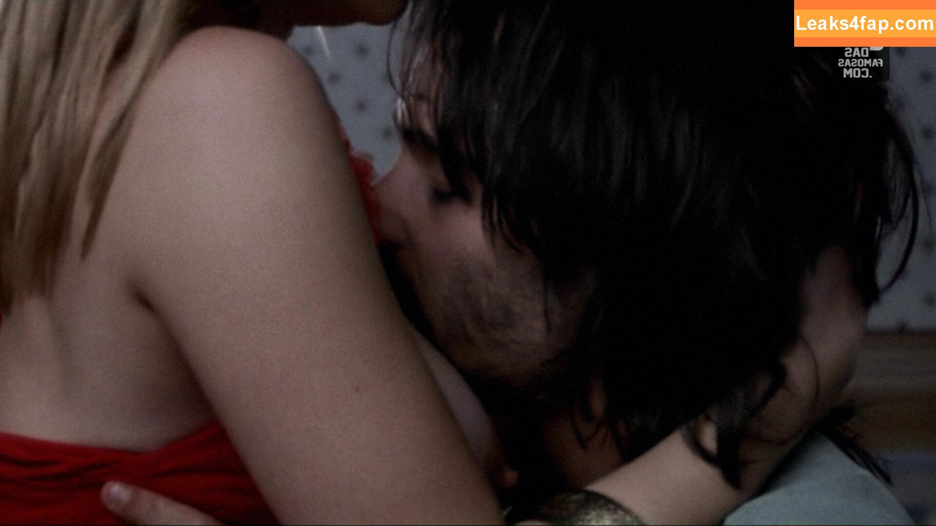 Mariana Ximenes / marixioficial leaked photo photo #0060