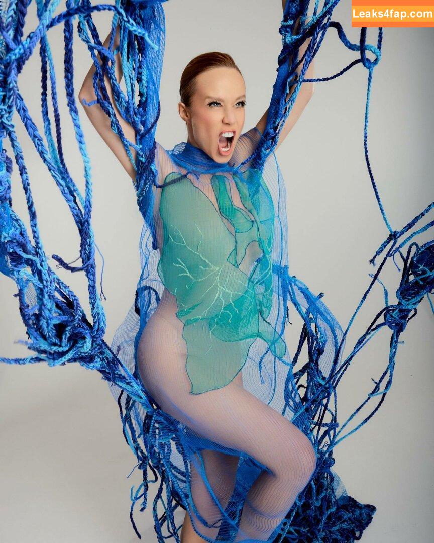 Mariana Ximenes / marixioficial leaked photo photo #0076