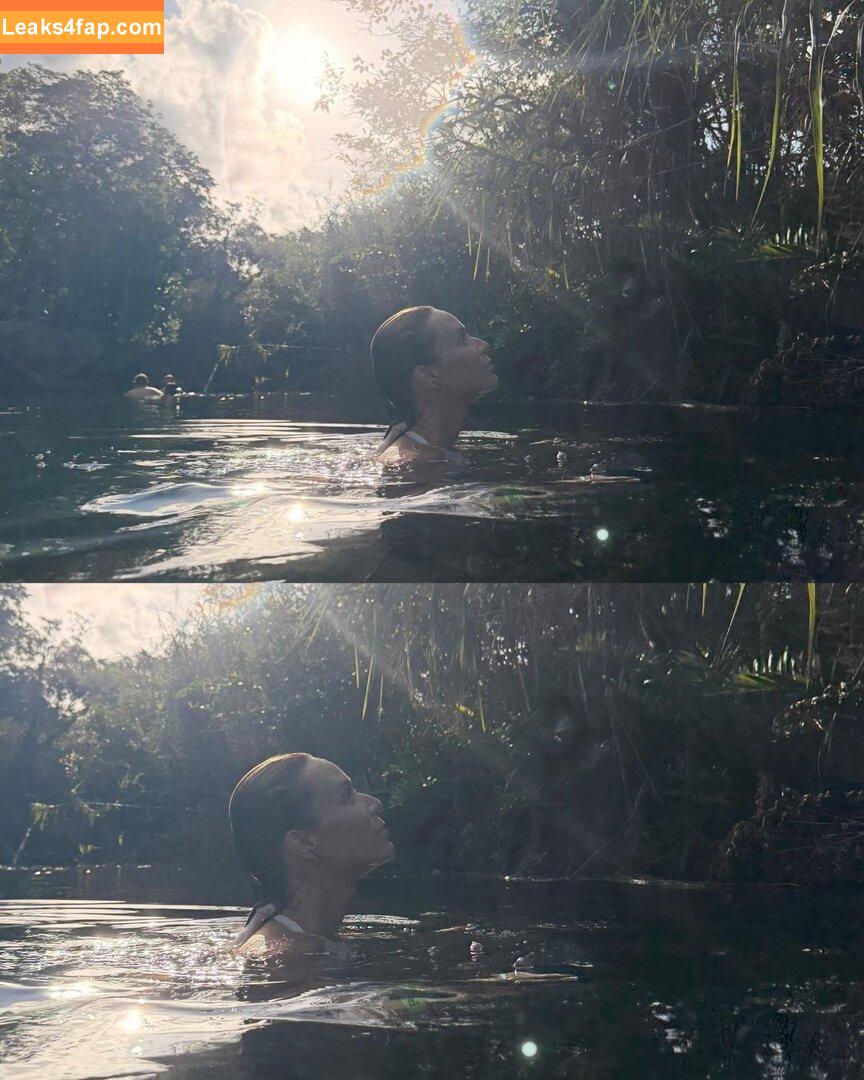 Mariana Ximenes / marixioficial leaked photo photo #0203