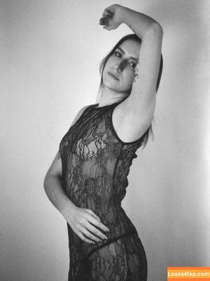 Marianna Tondolo photo #0086