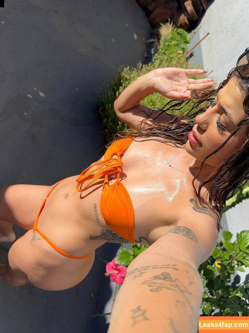 Mariany Gomes / mariany._gomes слитое фото фото #0001