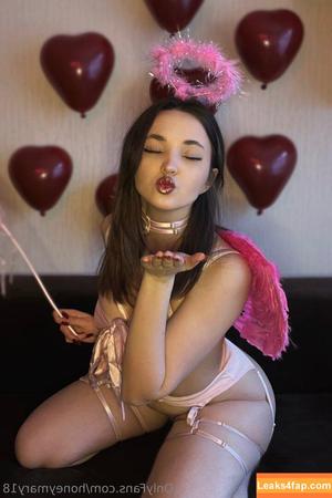 Maribelle photo #0010