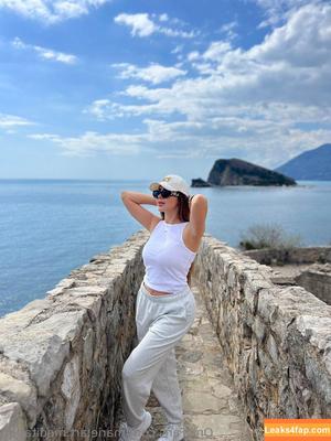 marie.art.meditation photo #0085