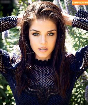 Marie Avgeropoulos photo #0045