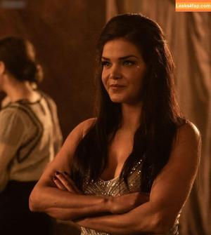 Marie Avgeropoulos photo #0064