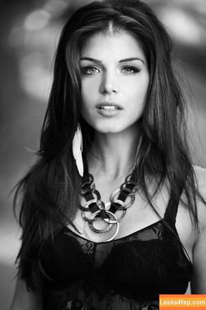 Marie Avgeropoulos photo #0094