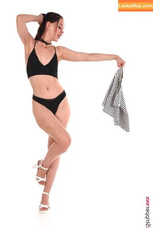 Marie Berger photo #0152