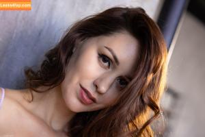 Marie Berger photo #0702