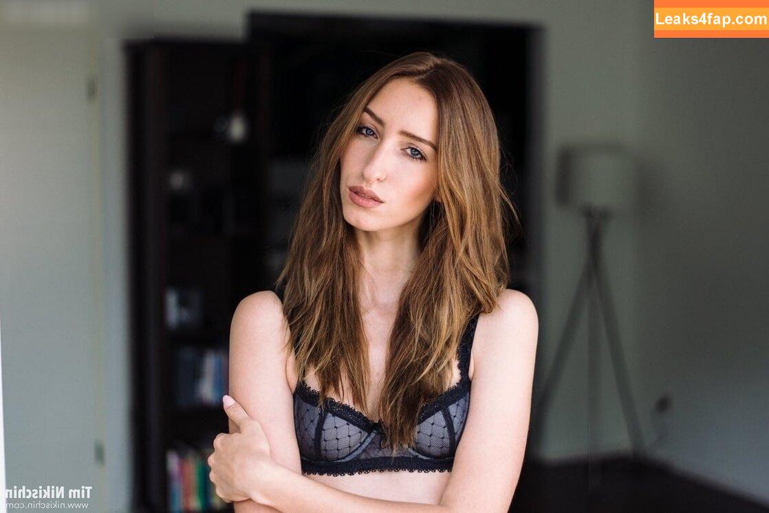 Marie-Thérèse Kaiser / hallofraukaiser / mariemonarchie leaked photo photo #0024