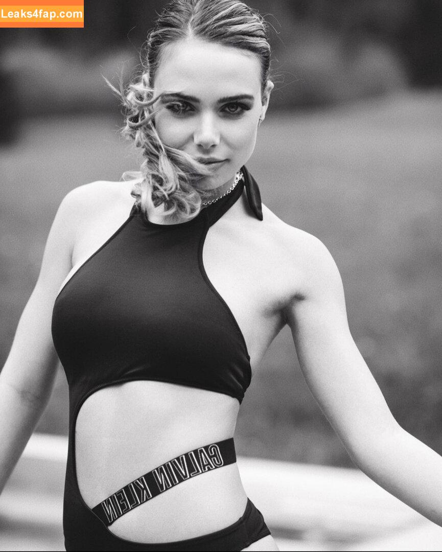 Marie Wegener /  leaked photo photo #0037