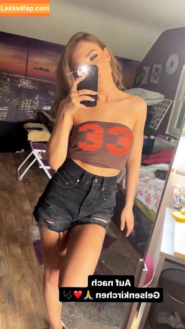 Marie Wegener /  leaked photo photo #0076
