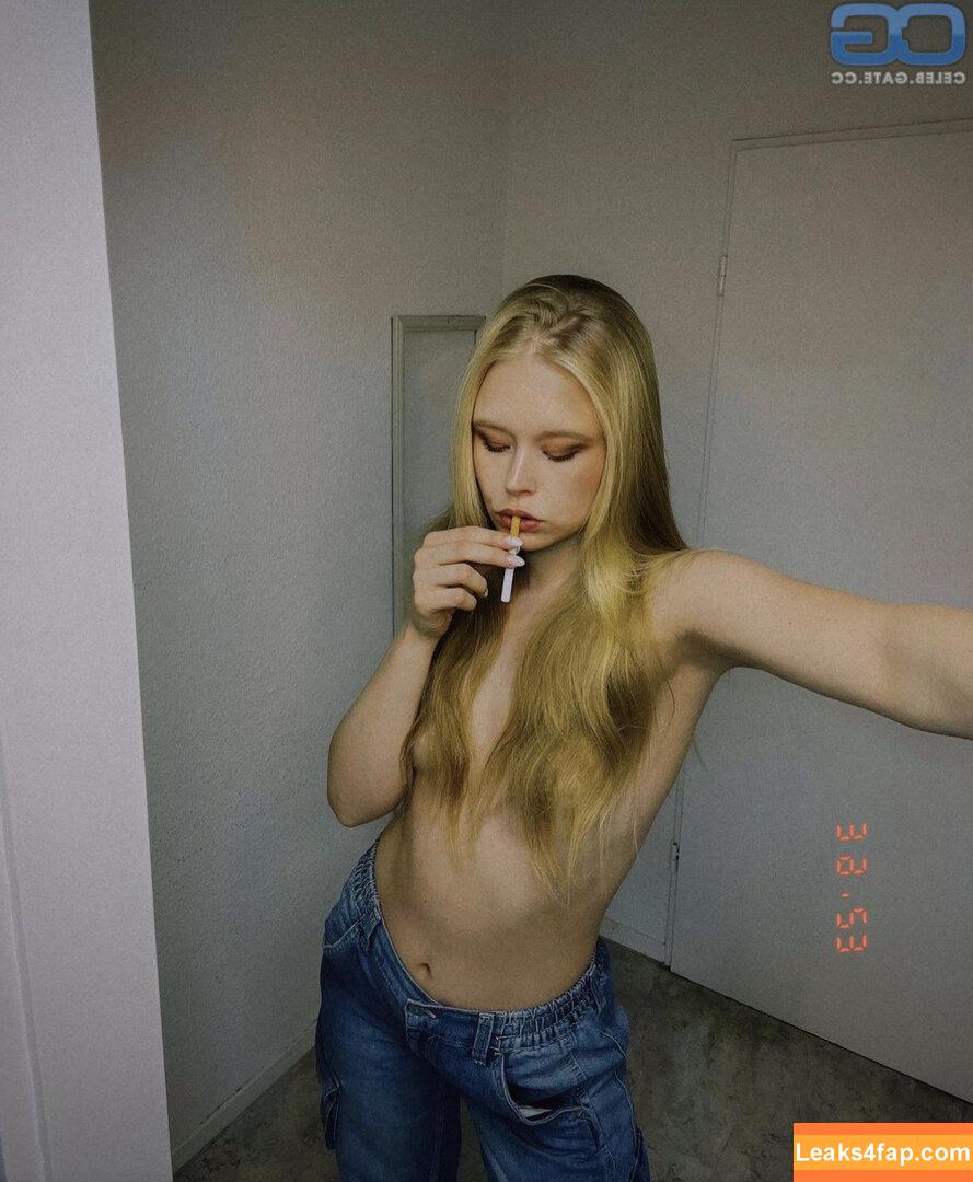 Marieejoan / https: / marieeejoan leaked photo photo #0478