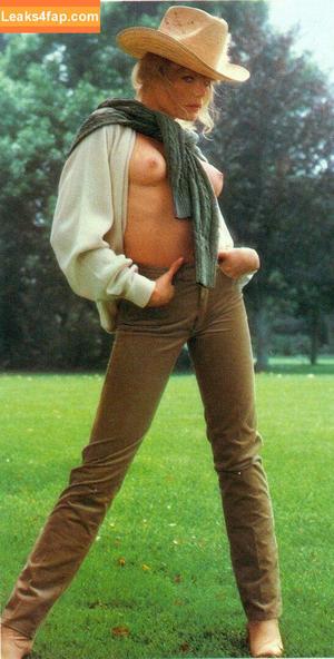 Mariel Hemingway photo #0099