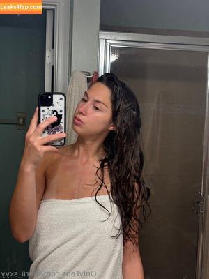 marii_skyy photo #0002