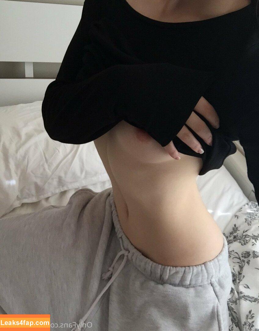 mariiclaudia / claudia.marii leaked photo photo #0194