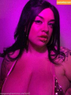 marilynmayson photo #0010