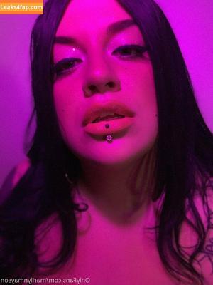 marilynmayson photo #0013