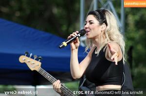 Marina Diamandis photo #0132