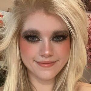 Marina Joyce photo #0003