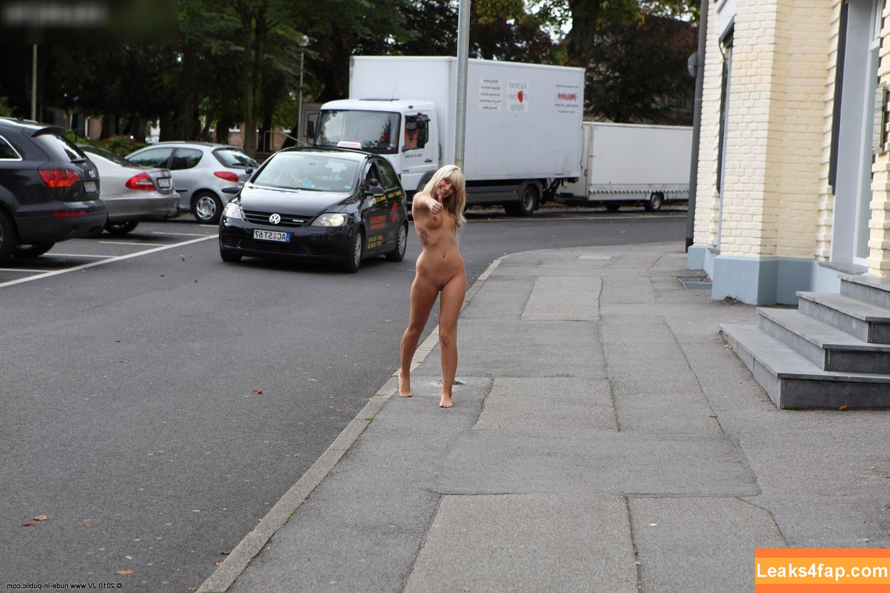 Marinka /  leaked photo photo #0713