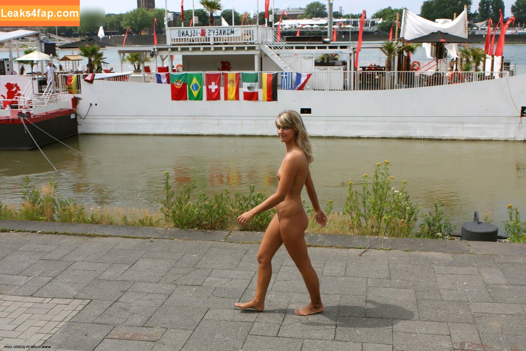 Marinka /  leaked photo photo #0726