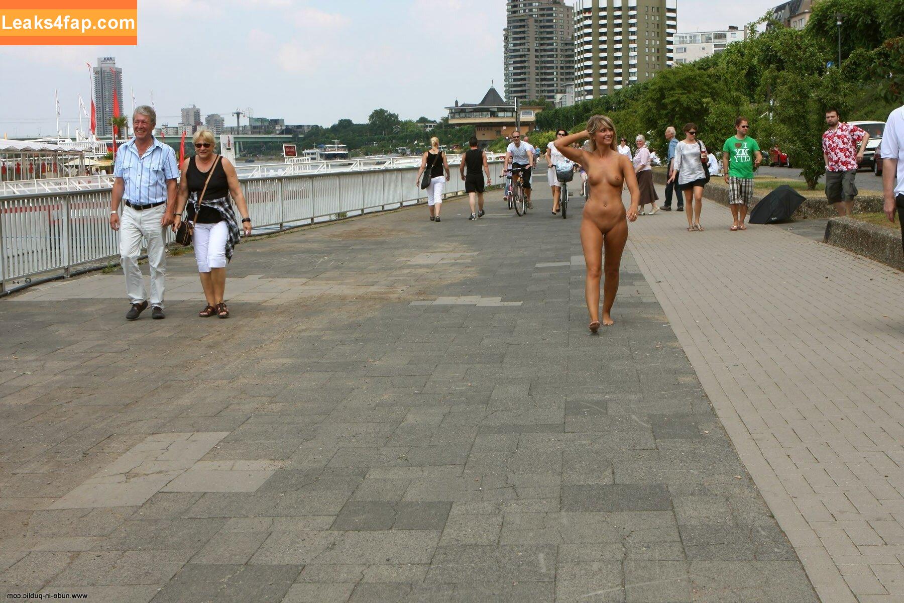 Marinka /  leaked photo photo #0747