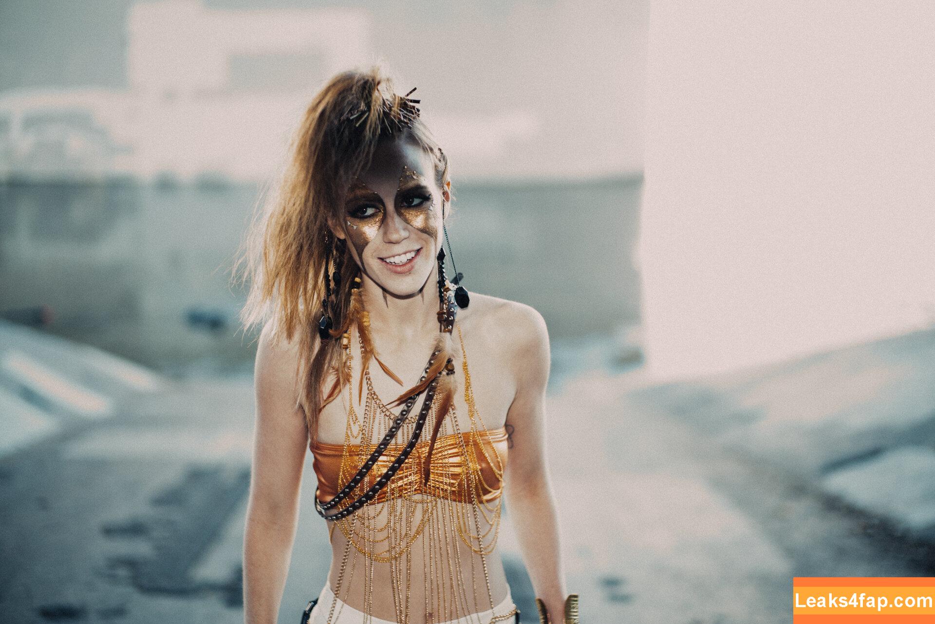 Marisha Ray / Marisha_Ray leaked photo photo #0003