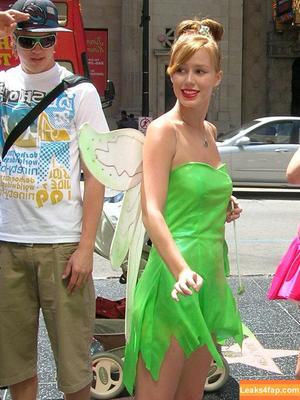 Marisha Ray photo #0049