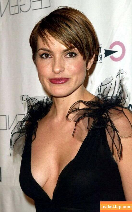 Mariska Hargitay / therealmariskahargitay leaked photo photo #0056