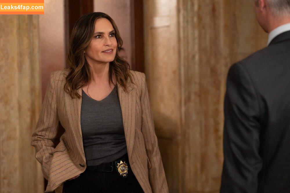 Mariska Hargitay / therealmariskahargitay leaked photo photo #0127