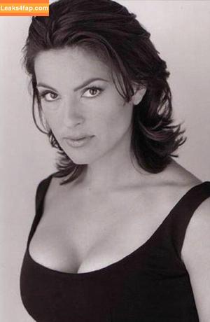 Mariska Hargitay photo #0061