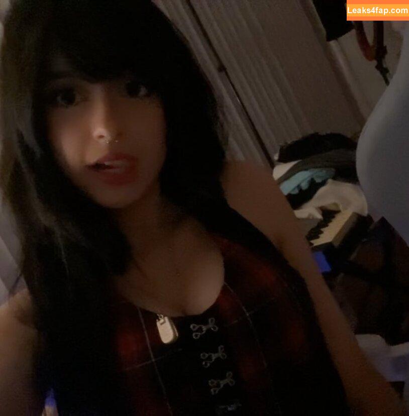 marisnot12 /  leaked photo photo #0126