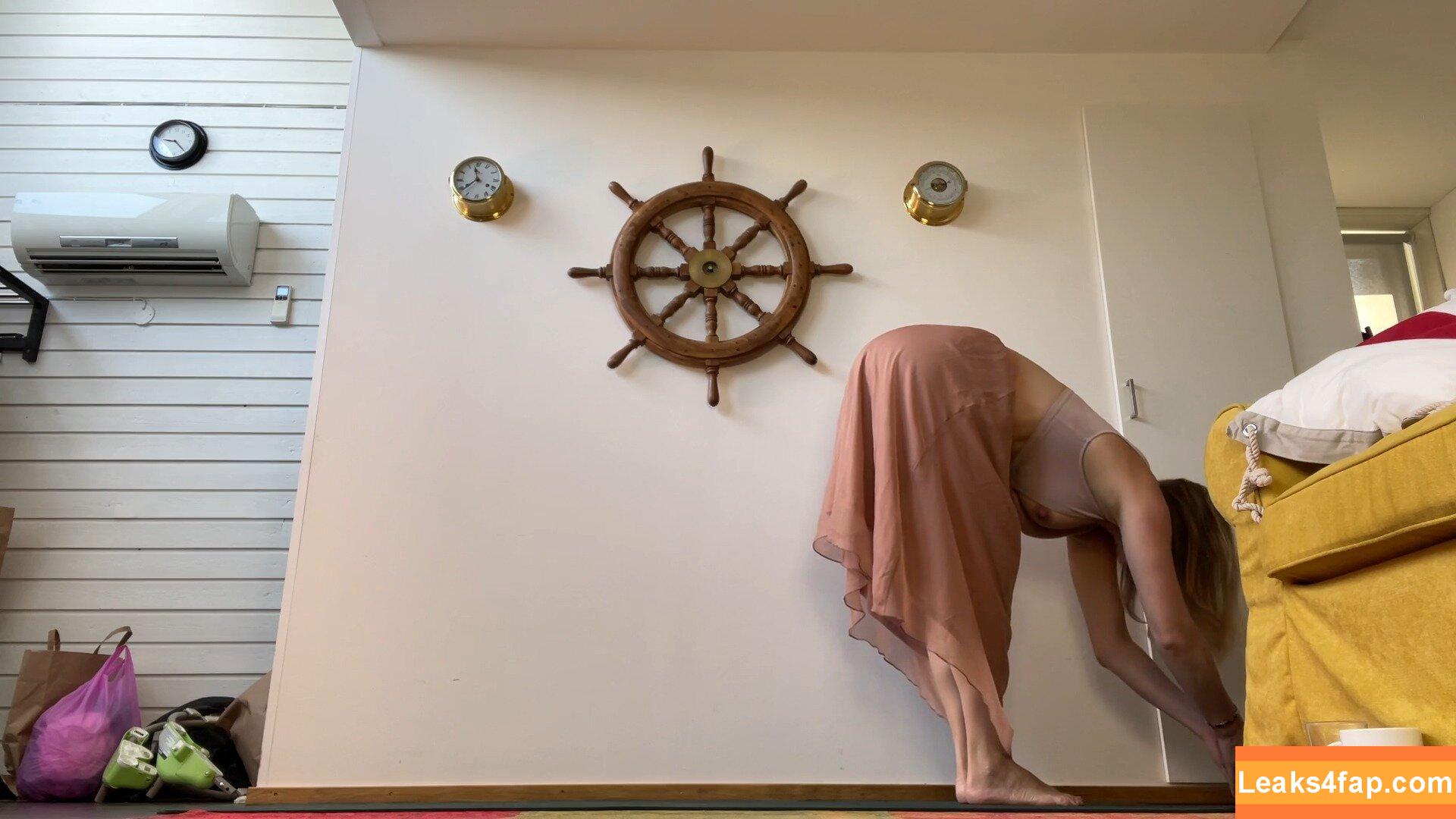 Marlingyoga /  слитое фото фото #0027