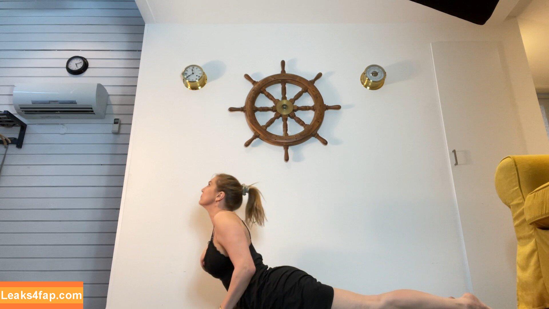 Marlingyoga /  слитое фото фото #0028