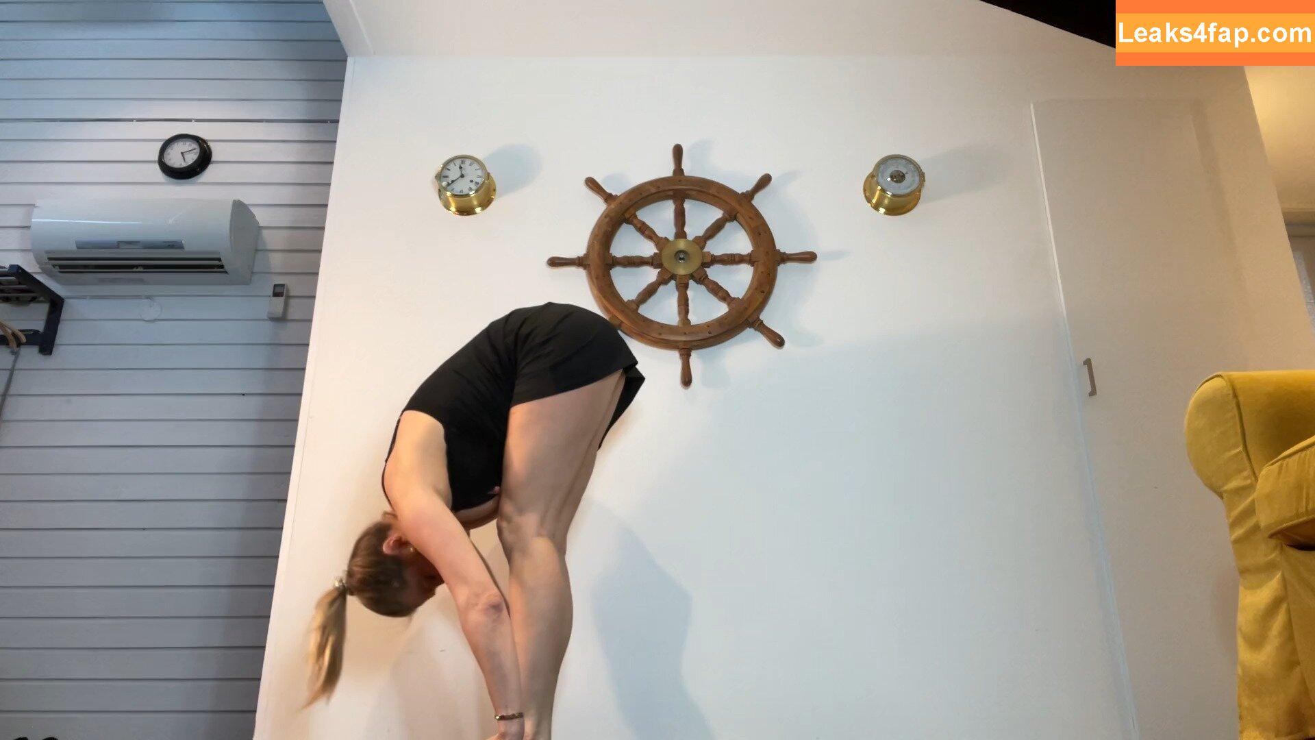 Marlingyoga /  слитое фото фото #0034