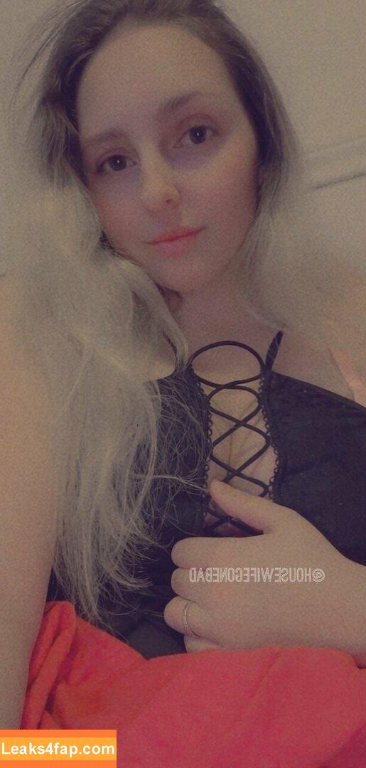 marriedslvtfree / missamerrrickaa leaked photo photo #0011