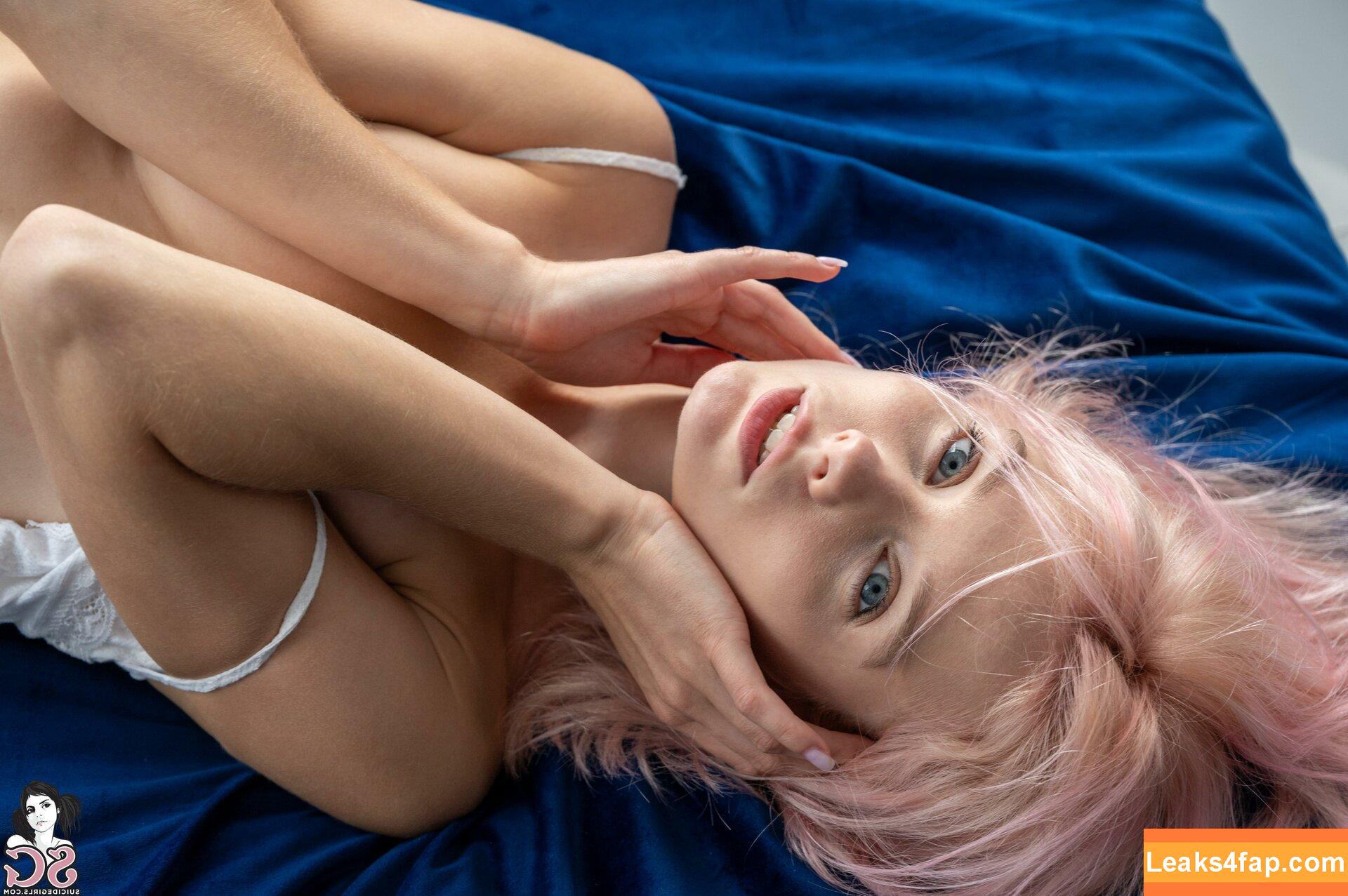 Marta Gromova / GromovaModel / Lilu / Lily Fleur / martagromova.magazine / marthagromova_model слитое фото фото #0065