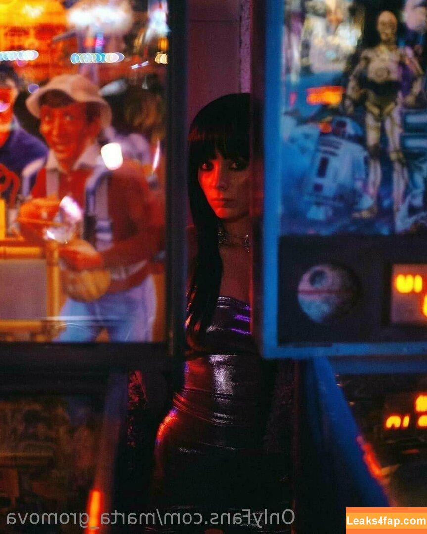 Marta Gromova / GromovaModel / Lilu / Lily Fleur / martagromova.magazine / marthagromova_model слитое фото фото #0157