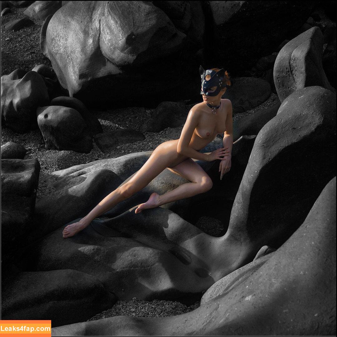 Marta Gromova / GromovaModel / Lilu / Lily Fleur / martagromova.magazine / marthagromova_model слитое фото фото #0431