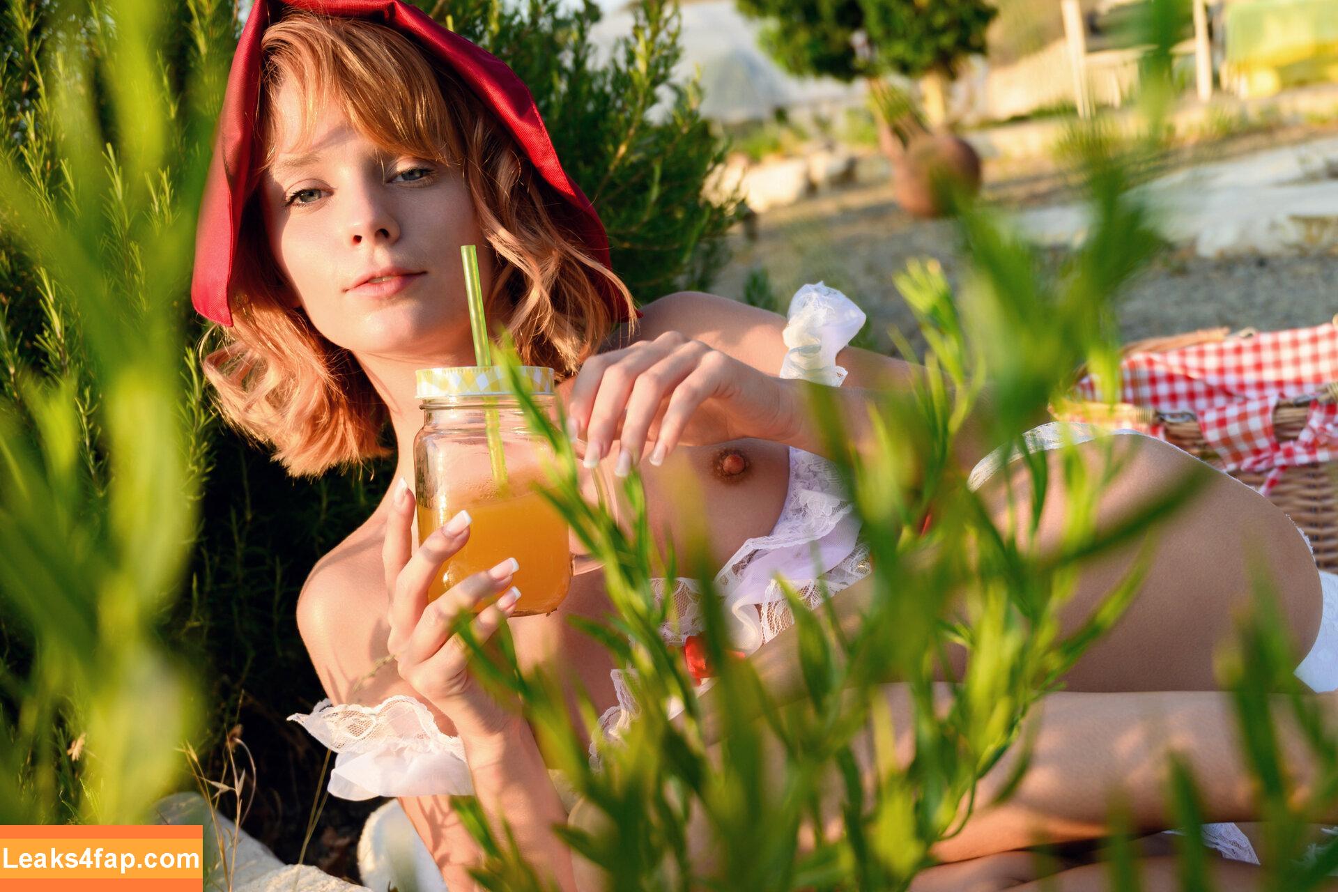 Marta Gromova / GromovaModel / Lilu / Lily Fleur / martagromova.magazine / marthagromova_model leaked photo photo #0550