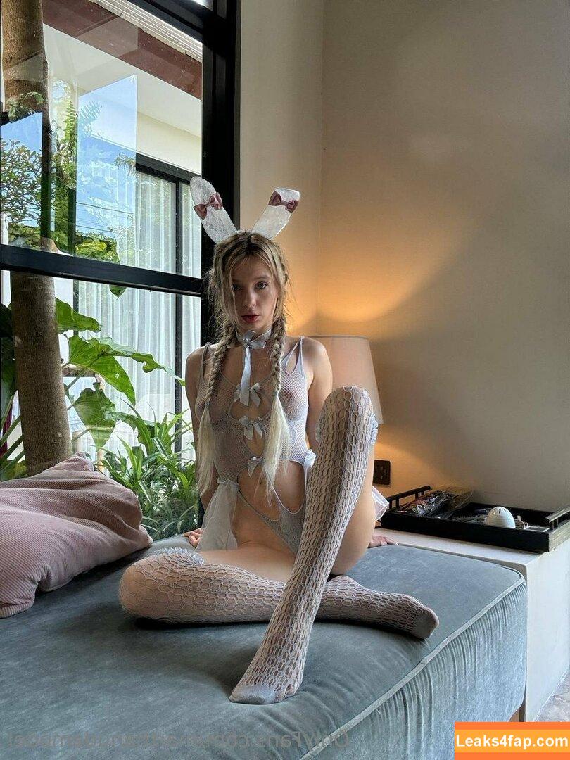 Marta Gromova / GromovaModel / Lilu / Lily Fleur / martagromova.magazine / marthagromova_model leaked photo photo #0721