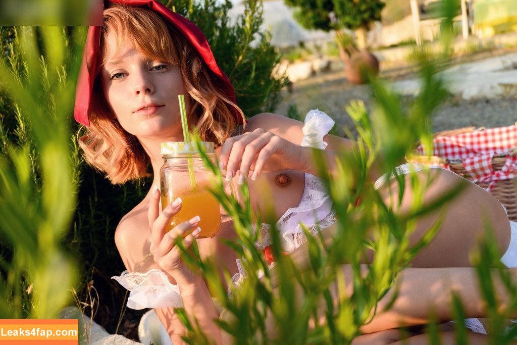 Marta Gromova / GromovaModel / Lilu / Lily Fleur / martagromova.magazine / marthagromova_model leaked photo photo #0854