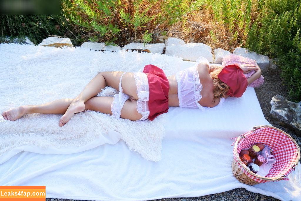 Marta Gromova / GromovaModel / Lilu / Lily Fleur / martagromova.magazine / marthagromova_model leaked photo photo #0860