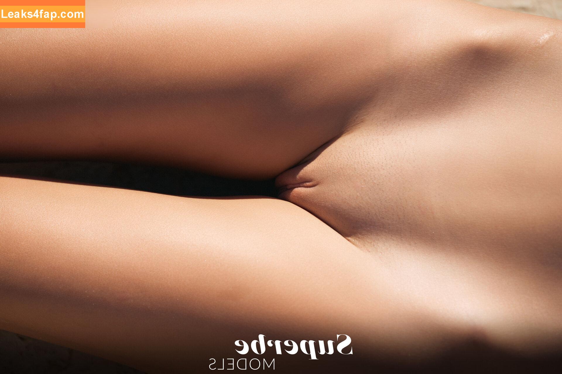 Marta Gromova / GromovaModel / Lilu / Lily Fleur / martagromova.magazine / marthagromova_model leaked photo photo #1057