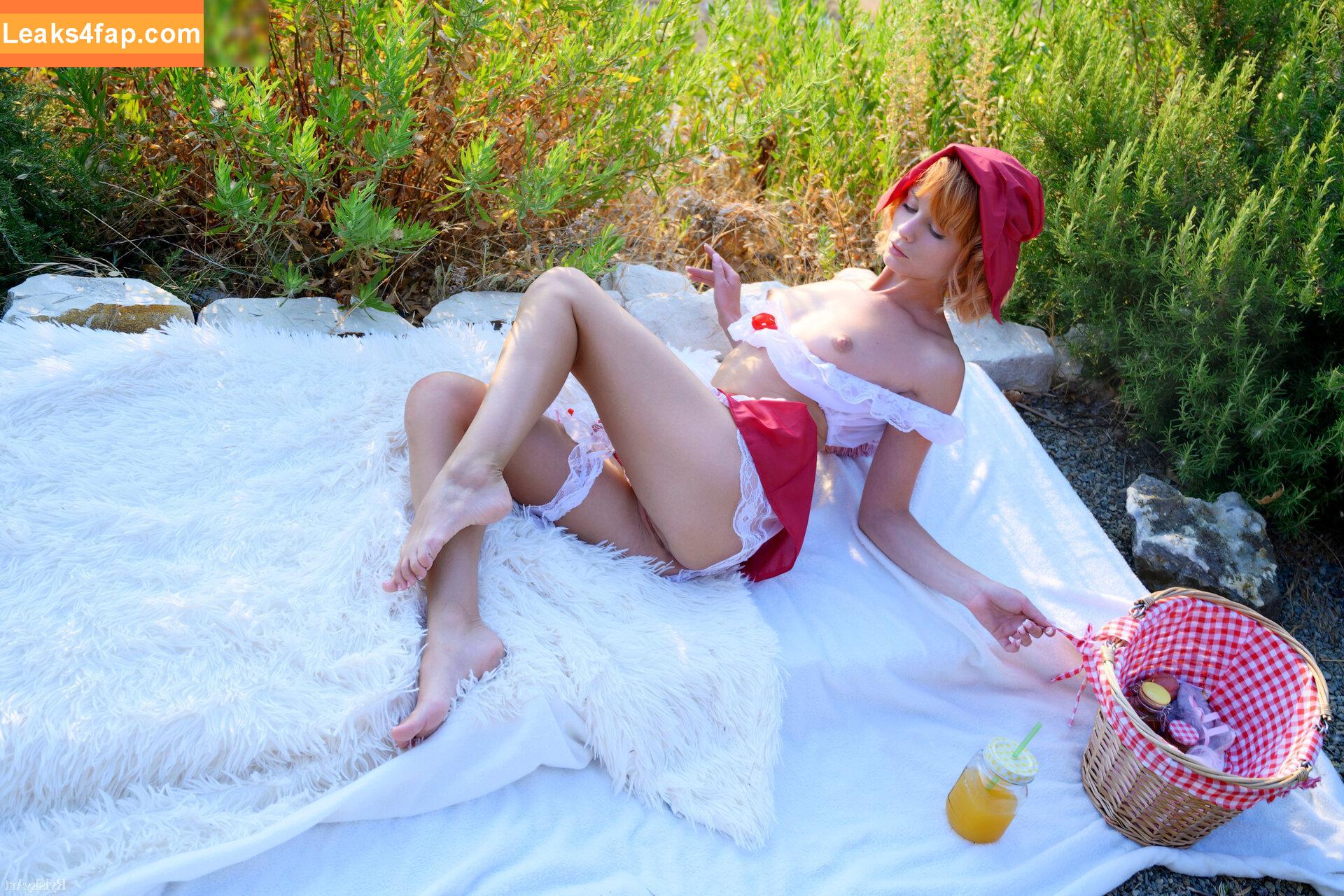 Marta Gromova / GromovaModel / Lilu / Lily Fleur / marta_gromova / martagromova.life / marthagromova_model leaked photo photo #1208
