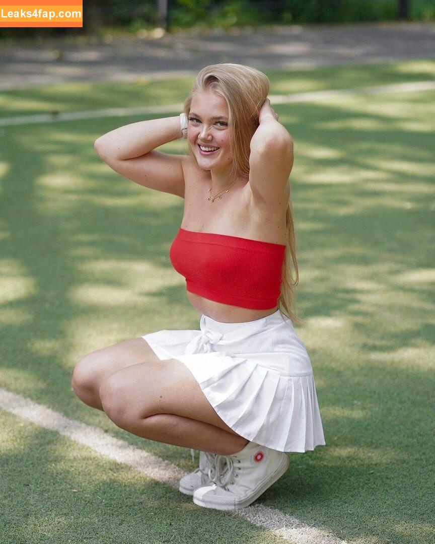 marta.kc /  leaked photo photo #0062