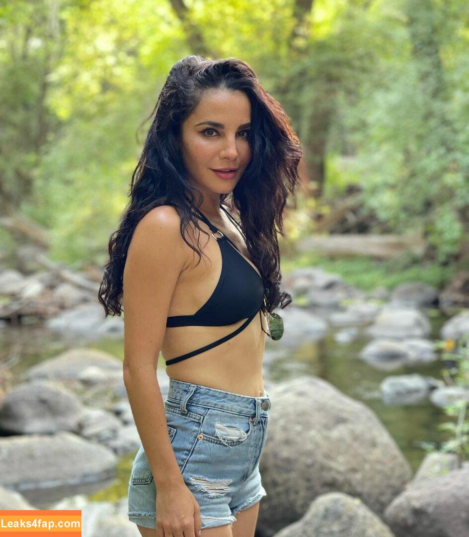 Martha Higareda / marthahigareda leaked photo photo #0016